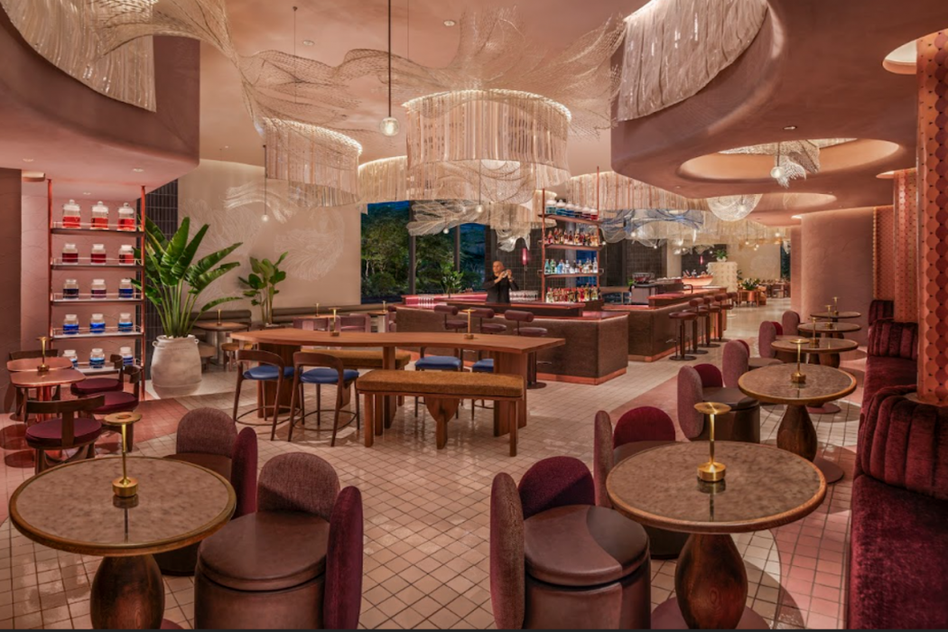 KROMO Bangkok, Curio Collection by Hilton 40/85
