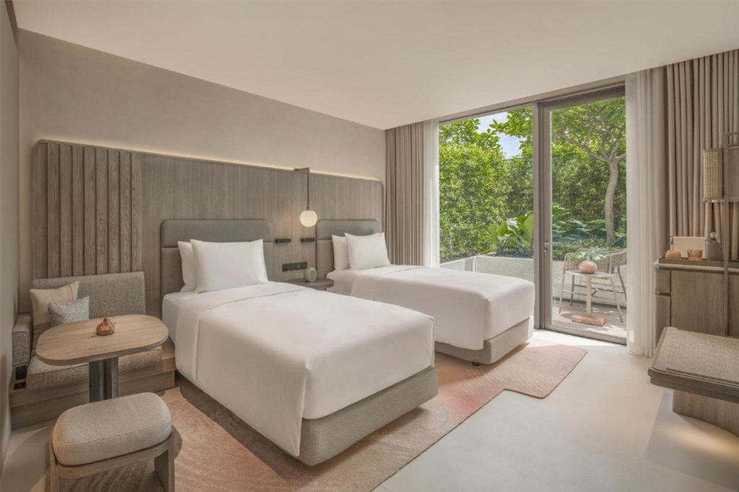 KROMO Bangkok, Curio Collection by Hilton 32/85