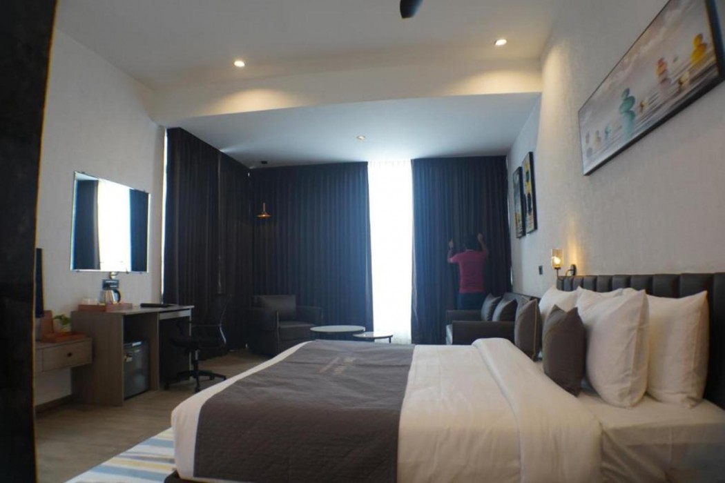 The Fern Heaven on The Hills, Hatgad-Saputara 7/60