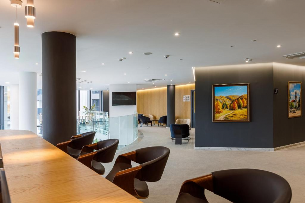 Blue Star Luxury Hotel 34/54