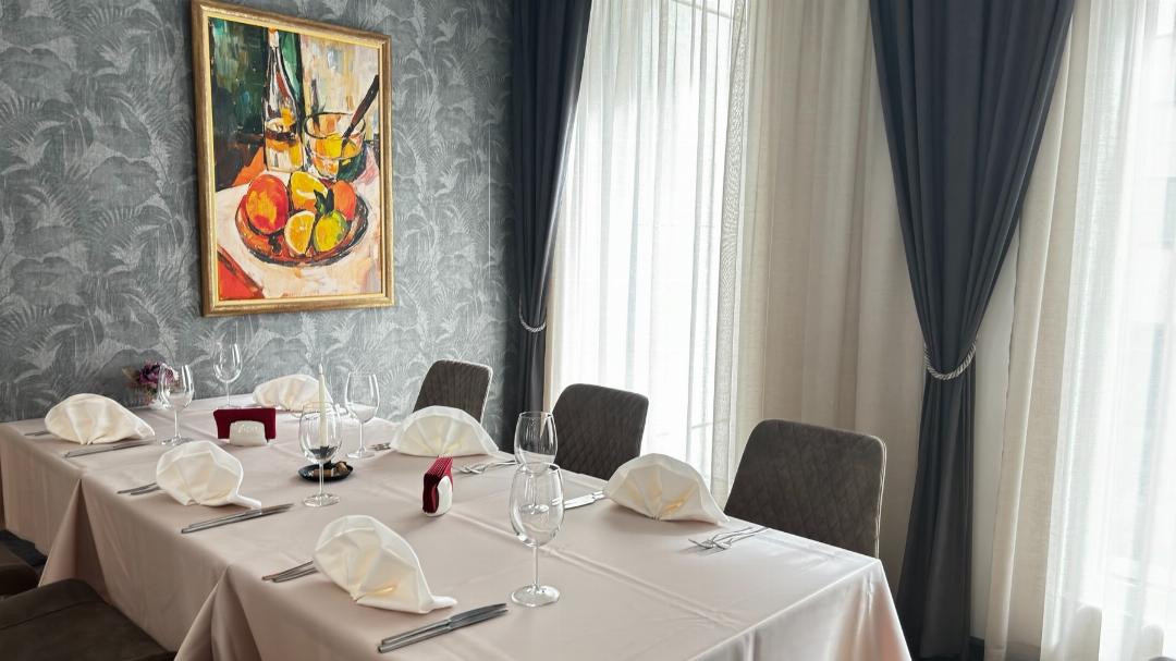 Blue Star Luxury Hotel 37/54