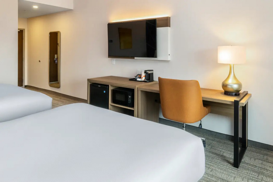 Comfort Inn and Suites Bradford 19/52