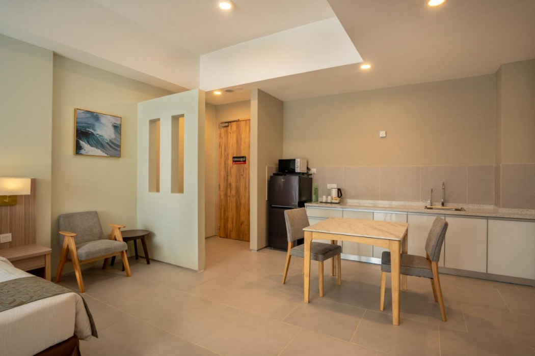 Zenith Suites Cameron 18/68