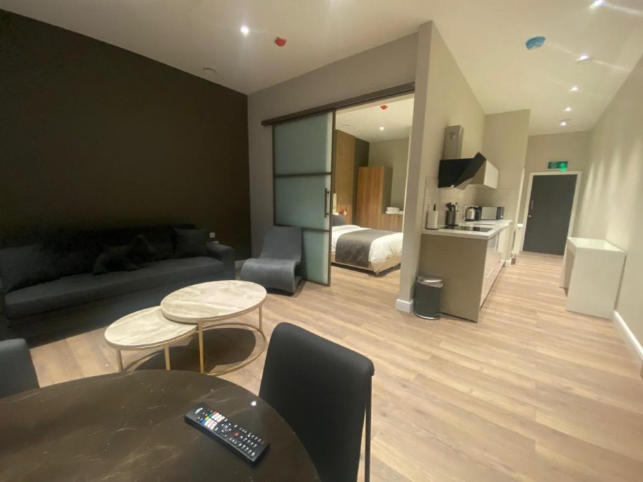 Goodwin St 37/63
