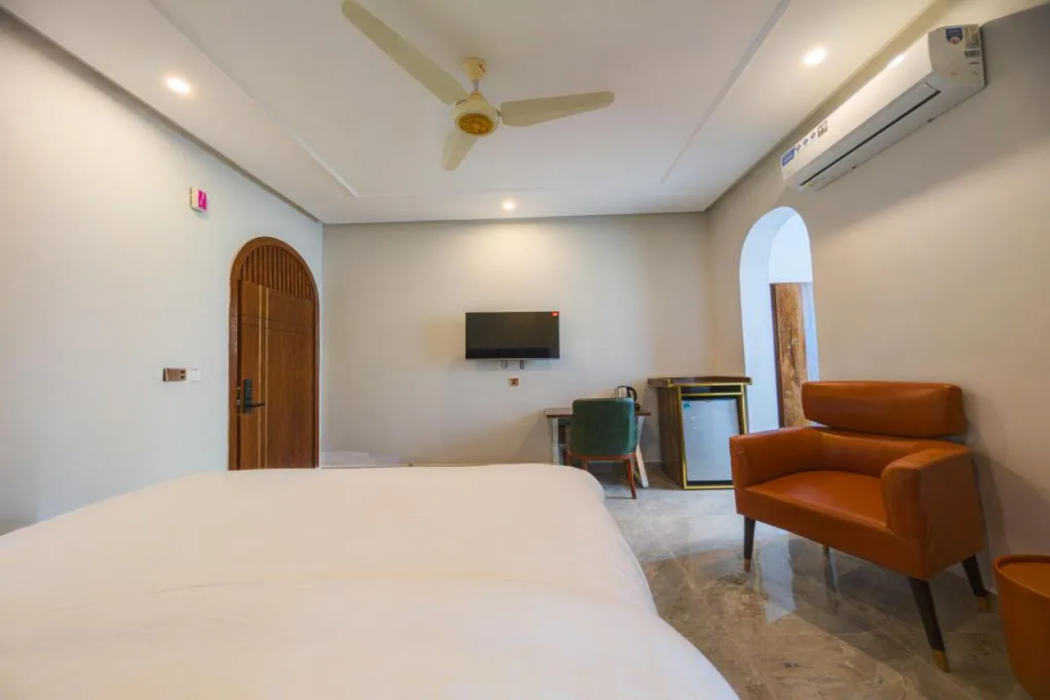 Grand Shalimar Hotel 17/47