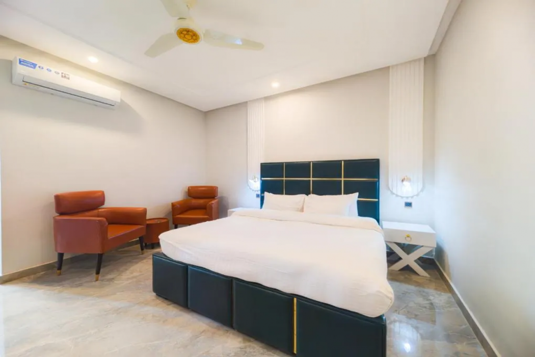 Grand Shalimar Hotel 19/47