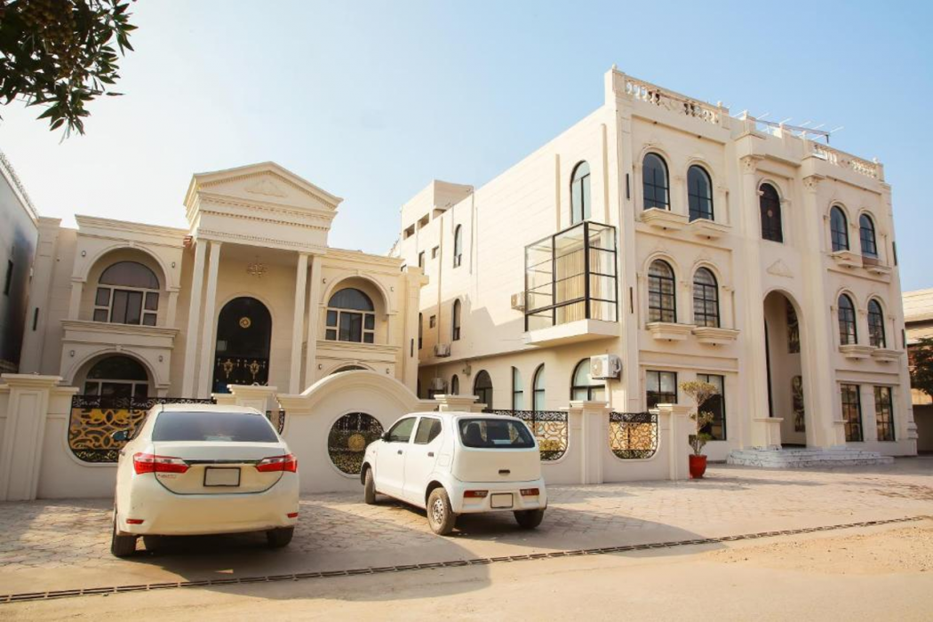 Grand Shalimar Hotel
