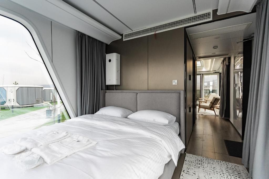 ZVEZDNAYA Eco Hotel 10/48