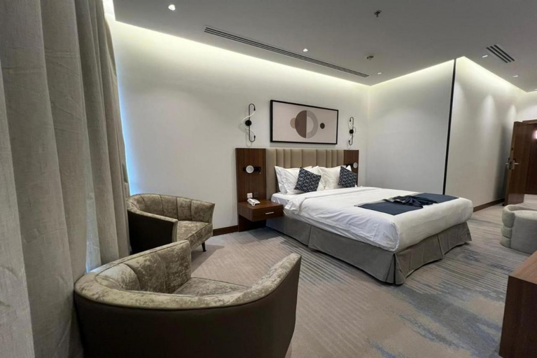Sunday Luxury Central formerly Anan hotel 14/32