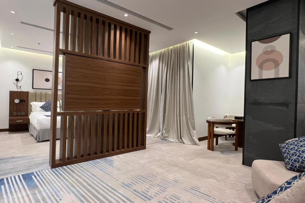 Sunday Luxury Central formerly Anan hotel 23/32