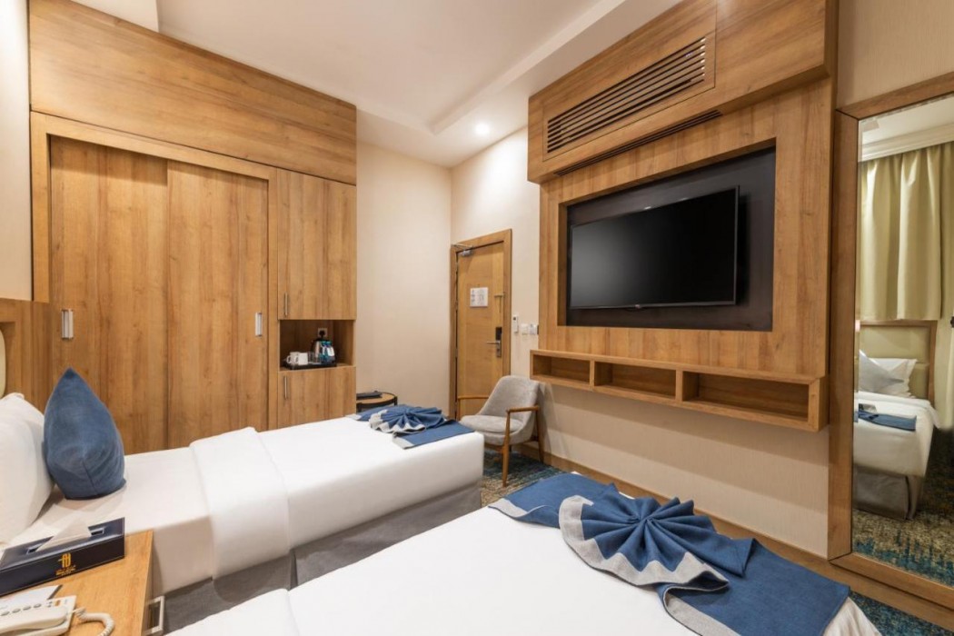 Sunday Luxury Central formerly Anan hotel 13/32