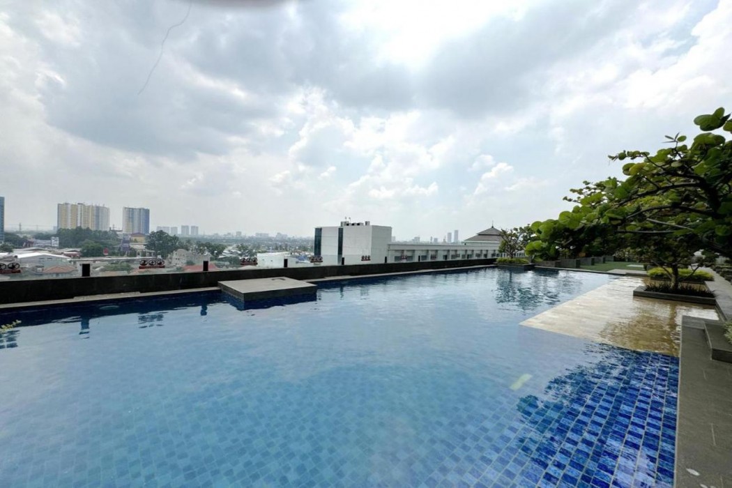 Howard Johnson By Wyndham Tangerang 37/62
