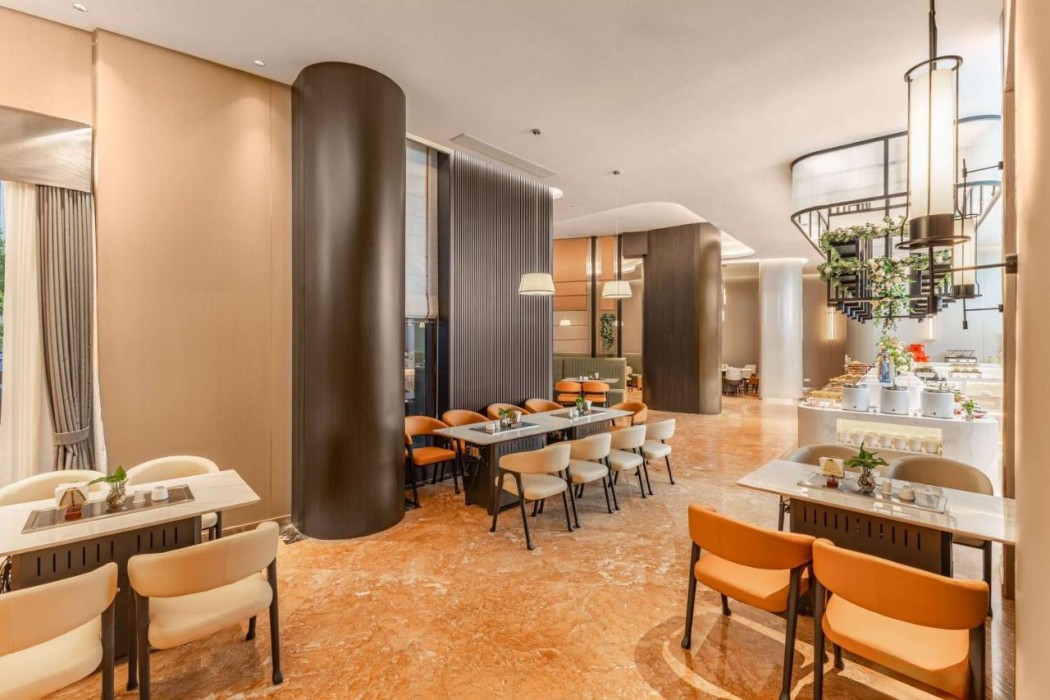 Ramada Plaza by Wyndham Wuhan Dongxi Lake 25/40