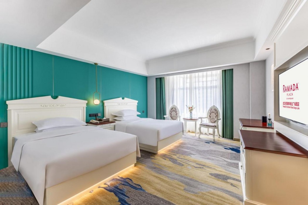 Ramada Plaza by Wyndham Wuhan Dongxi Lake 11/40