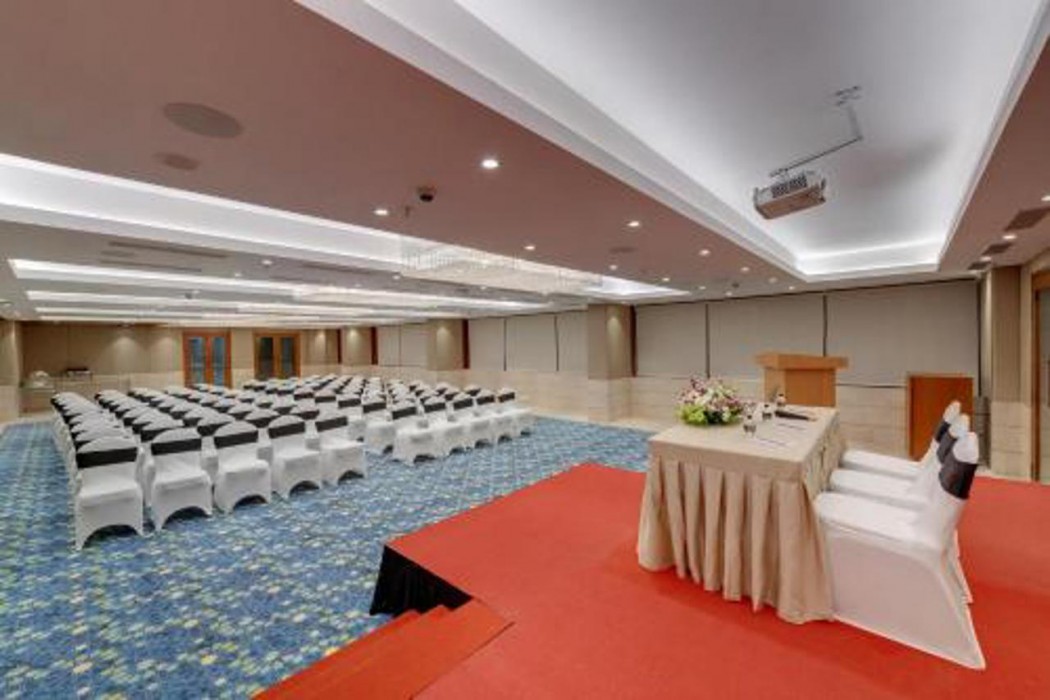 The Fern Residency, Turbhe, Navi Mumbai 19/36