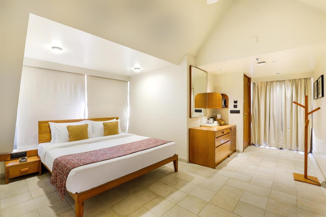 Club Mahindra Pavagadh 18/45