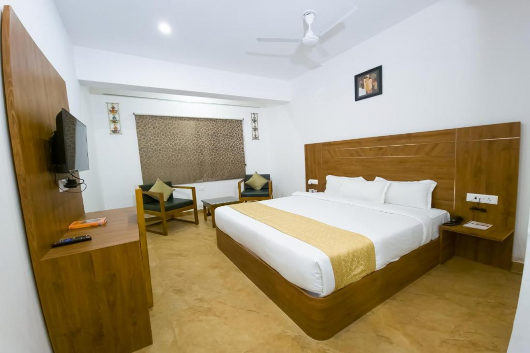 Amritara Ramila Kutir, Ayodhya 15/59
