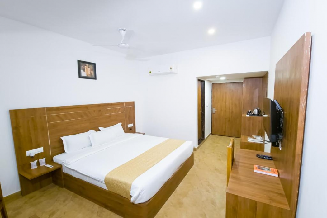 Amritara Ramila Kutir, Ayodhya 13/59