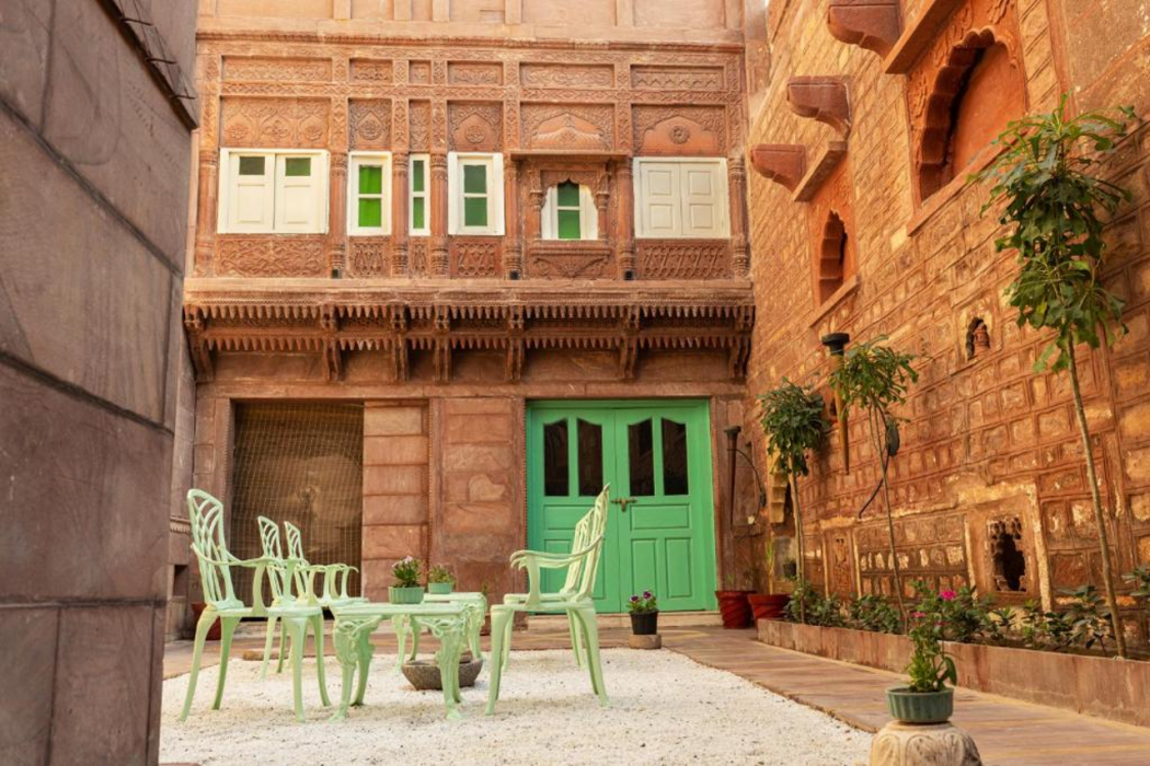 Amritara Manak Haveli, Jodhpur 40/63