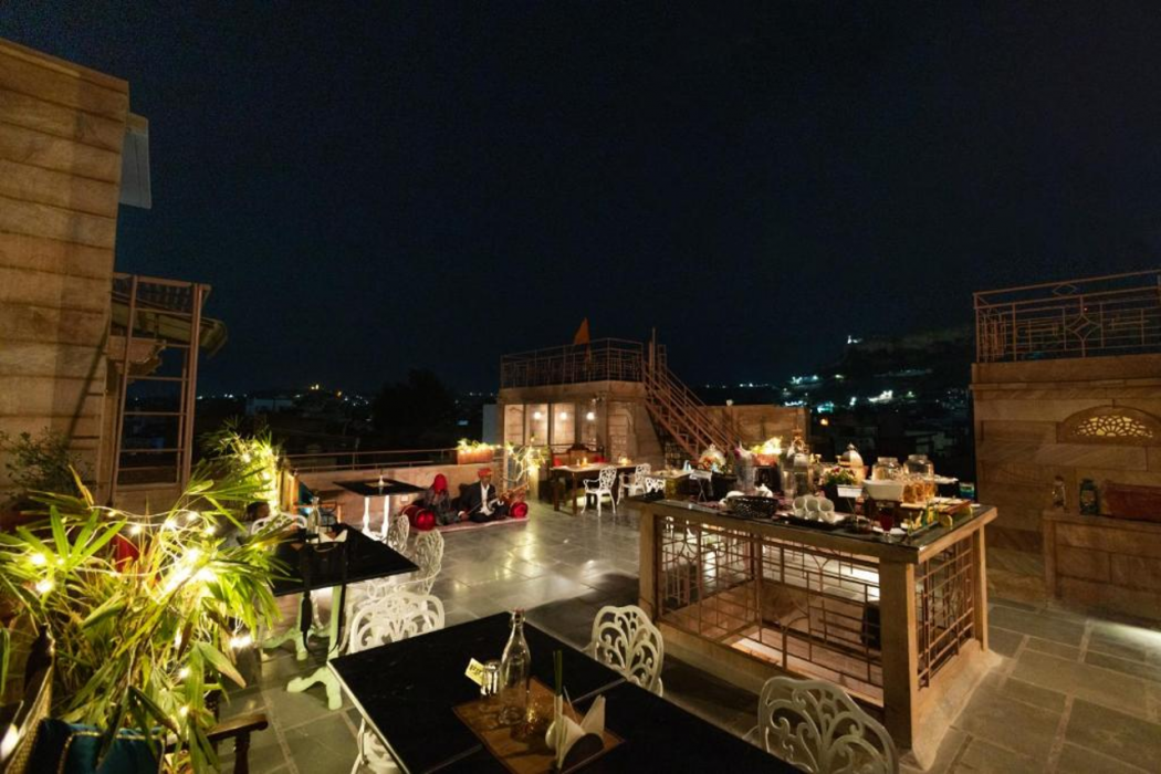 Amritara Manak Haveli, Jodhpur 43/63