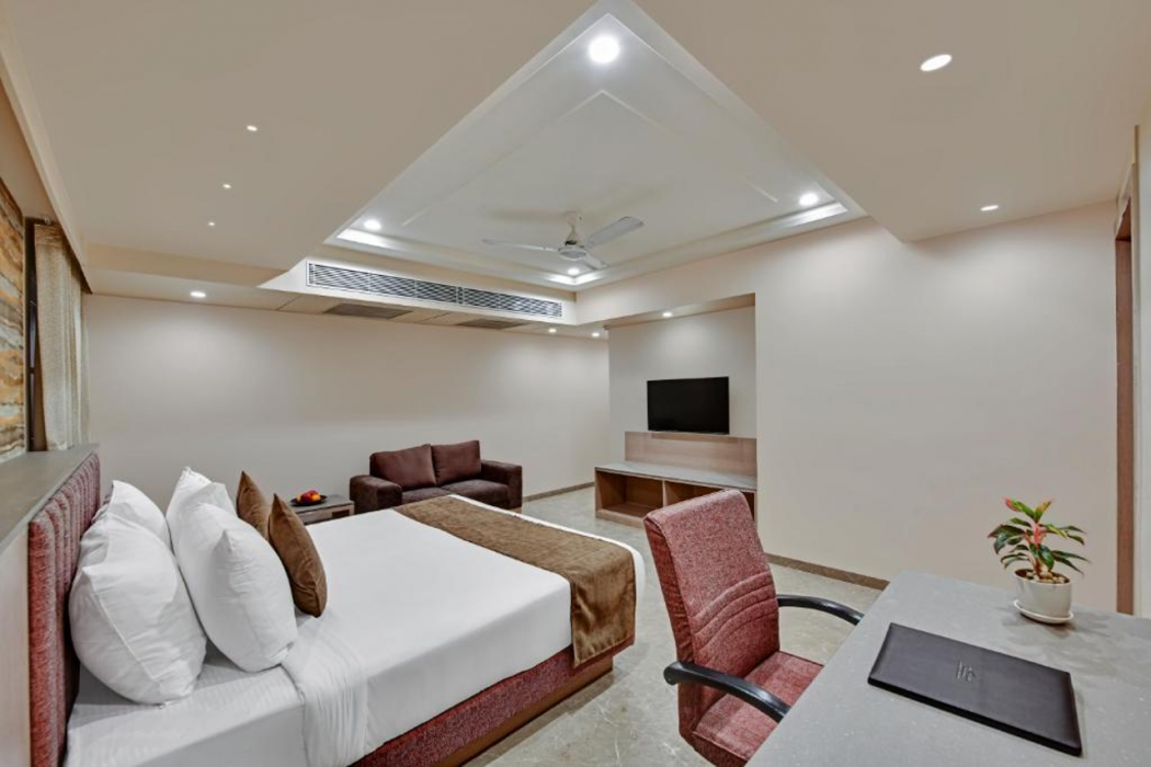 The Fern Residency Ellisbridge Ahmedabad 6/38