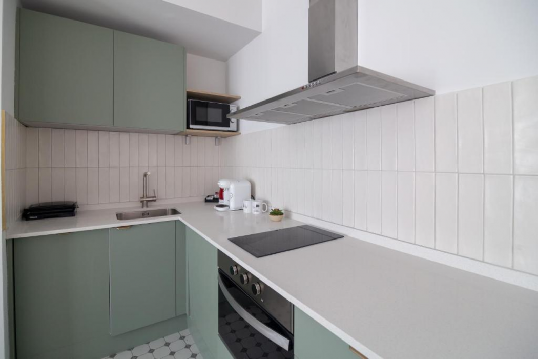 Apartamentos Teatro by Be Alicante 22/43