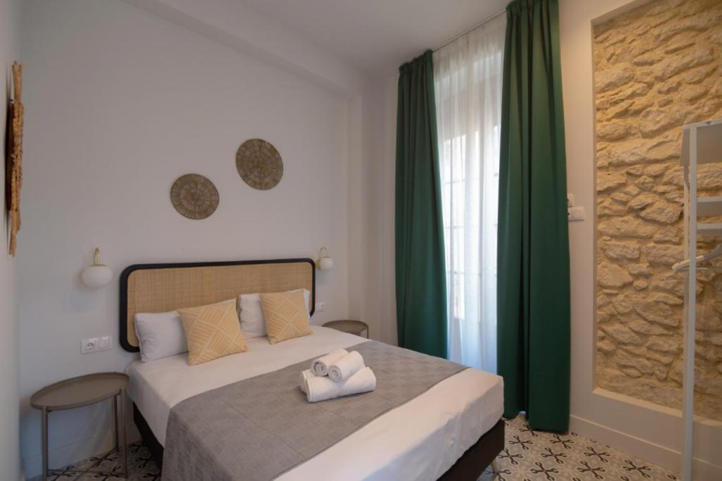 Apartamentos Teatro by Be Alicante 3/43