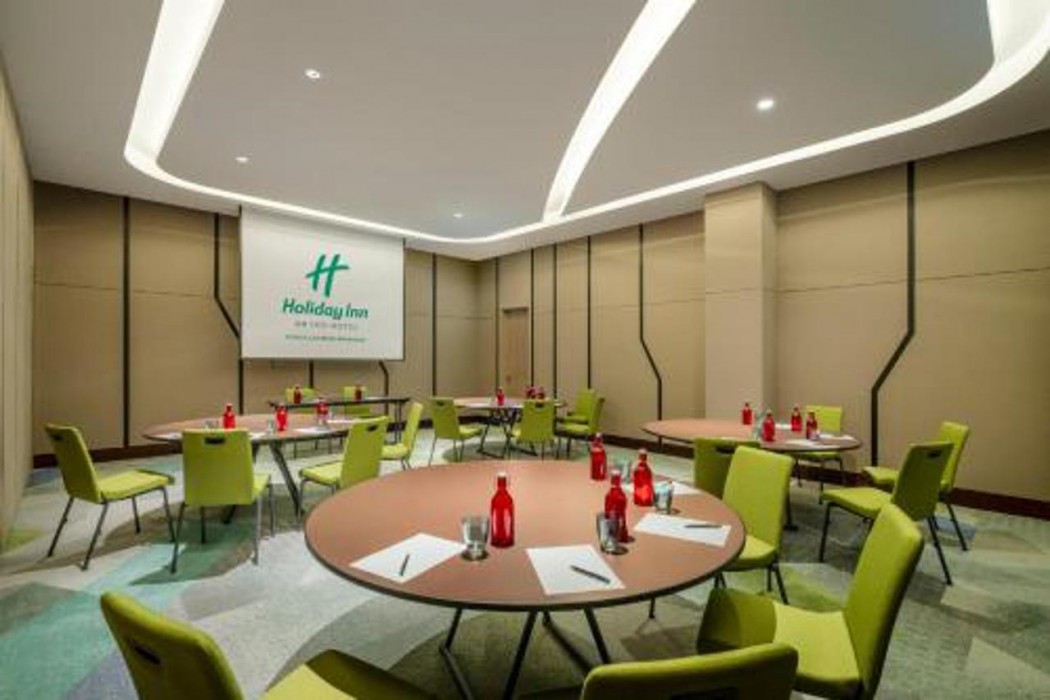 Holiday Inn Kuala Lumpur Bangsar 12/35