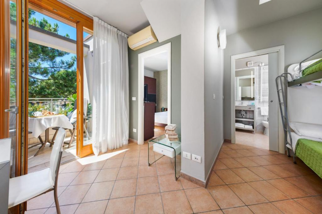 Residence il Poggio dei Pini 6/43