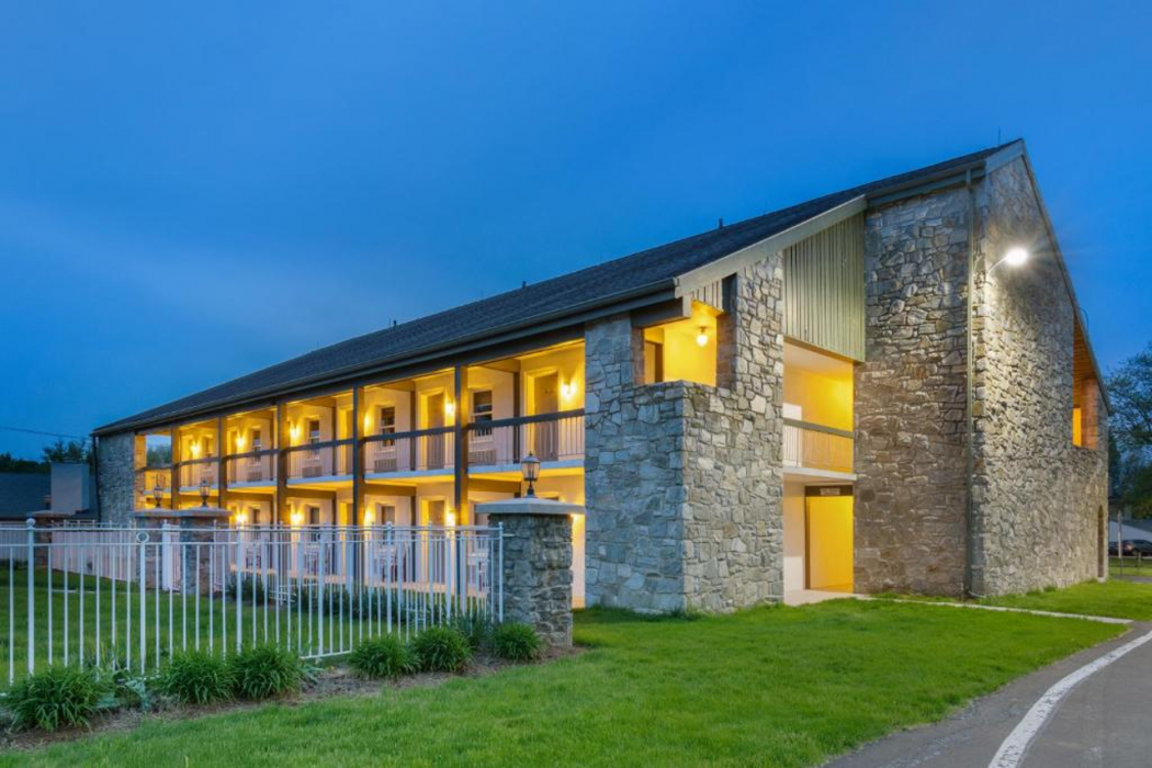 SureStay Studio by Best Western Paradise Lancaster County 6/27
