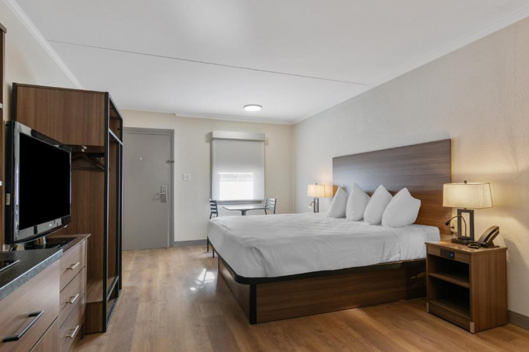 SureStay Studio by Best Western Paradise Lancaster County 12/27