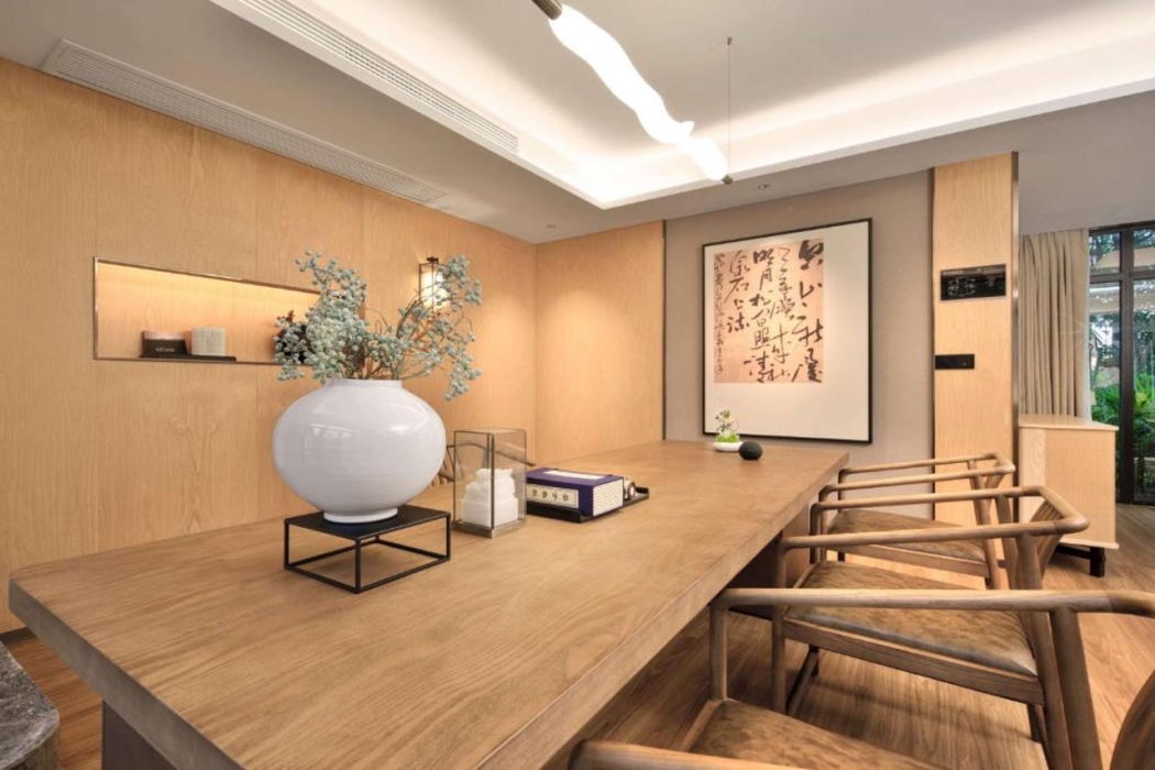 Howard Johnson Hot Springs Plaza YingHuaShan 20/60