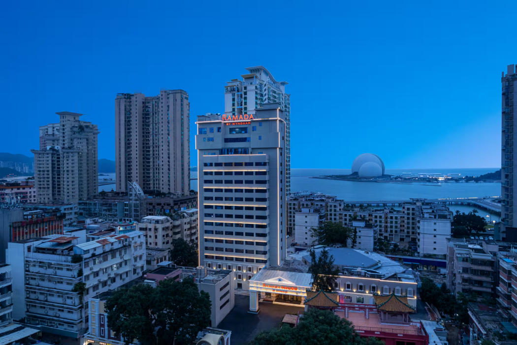 Ramada by Wyndham Zhuhai Xiangzhou 1/26