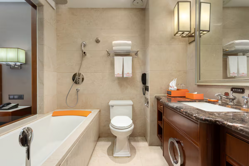 Hawthorn by Wyndham Shangri-la Old Town 10/15