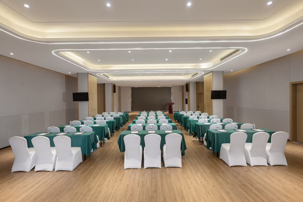 Ramada by Wyndham Changsha Financial Center 15/25