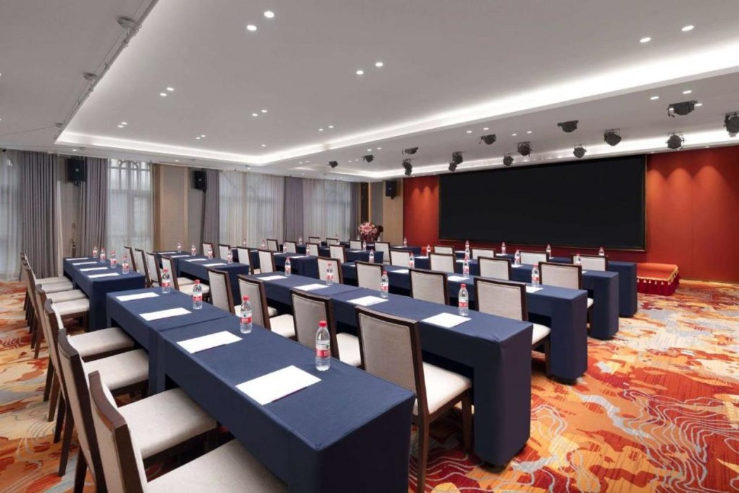 Ramada by Wyndham Zhumadian West Station 21/33