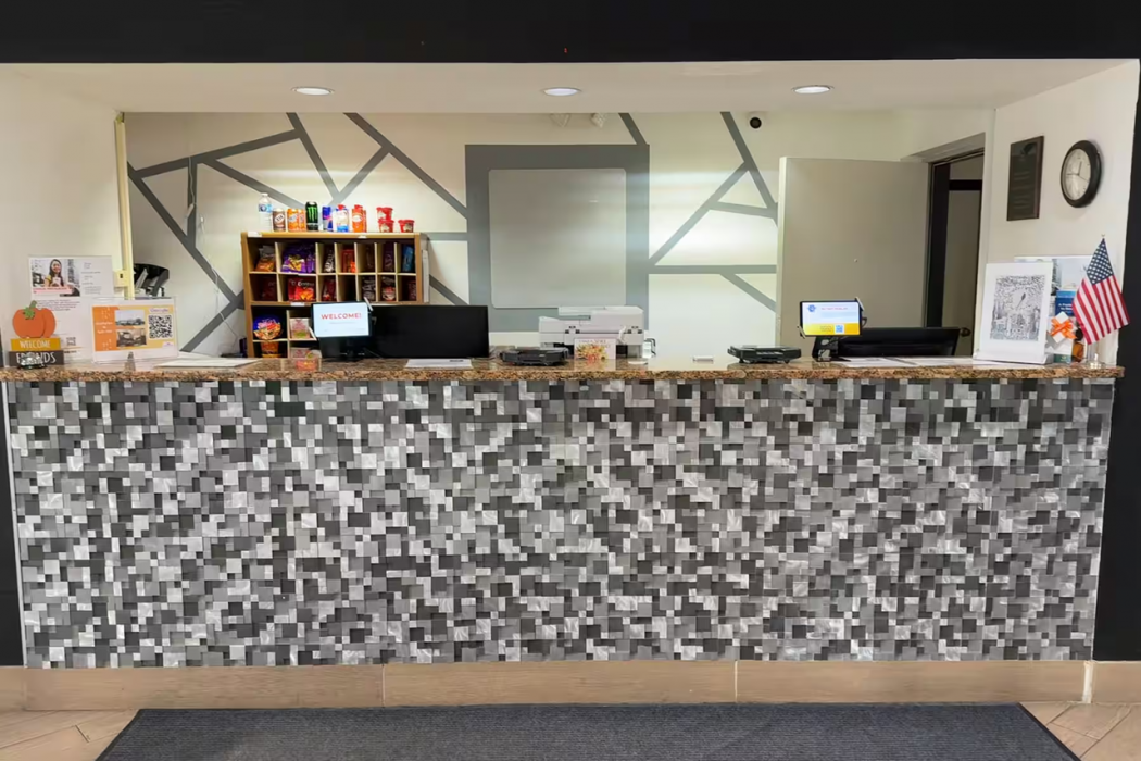 Eglin Extended Stay Hotel, a Howard Johnson by Wyndham 2/27
