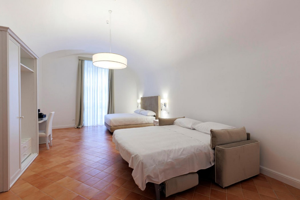 D'Amalfi Hospitality 57/94