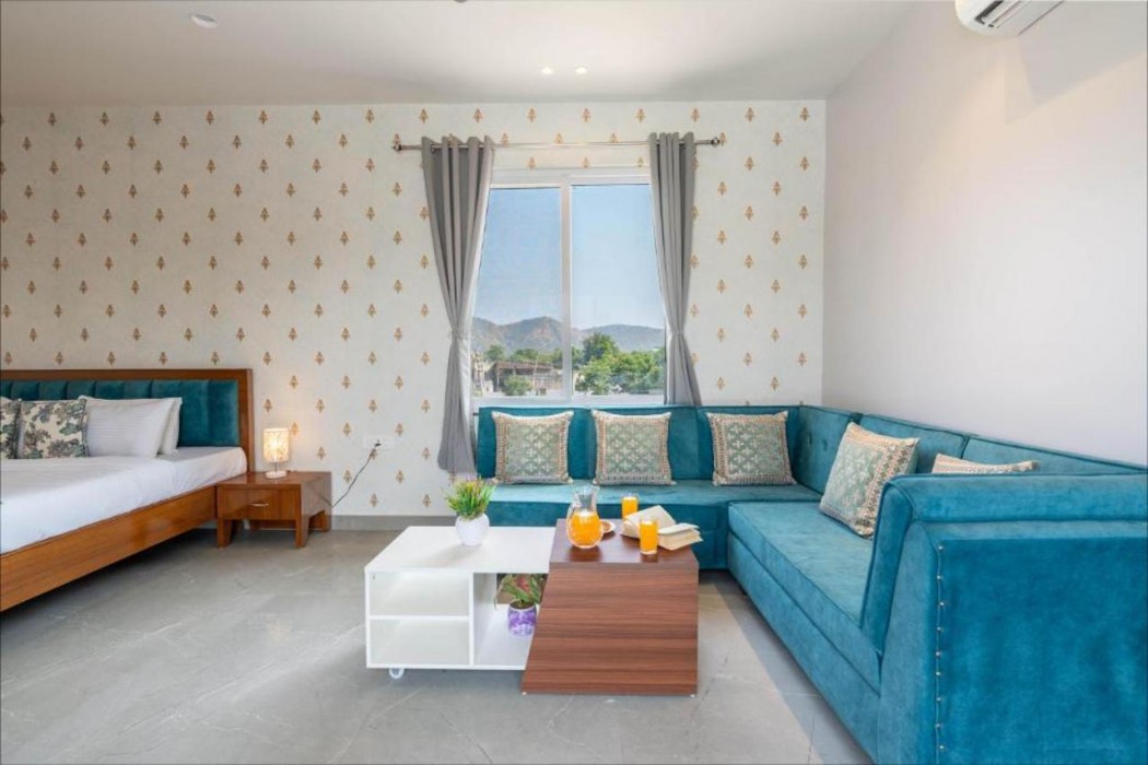 ELIVAAS Jamun Farm 2 BHK Villa with Pool 8/52