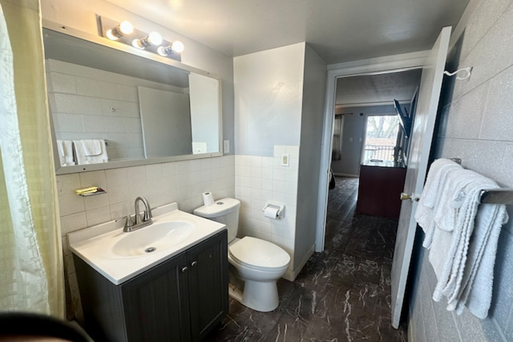 Des Plaines Motel By OYO O'Hare Airport Chicago 13/38
