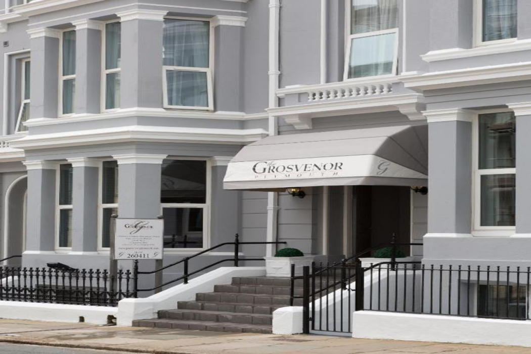 OYO The Grosvenor Hotel 1/13