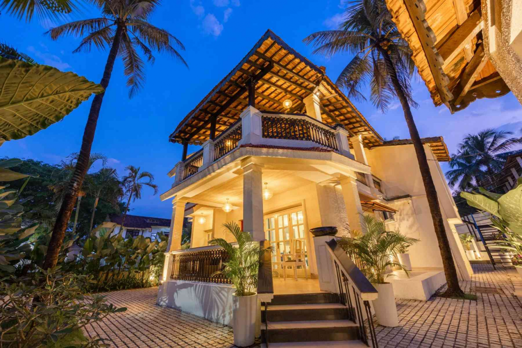 ELIVAAS Absolute Beach 4BHK Pool Villa Casa Boa Vida in CANDOLIM
