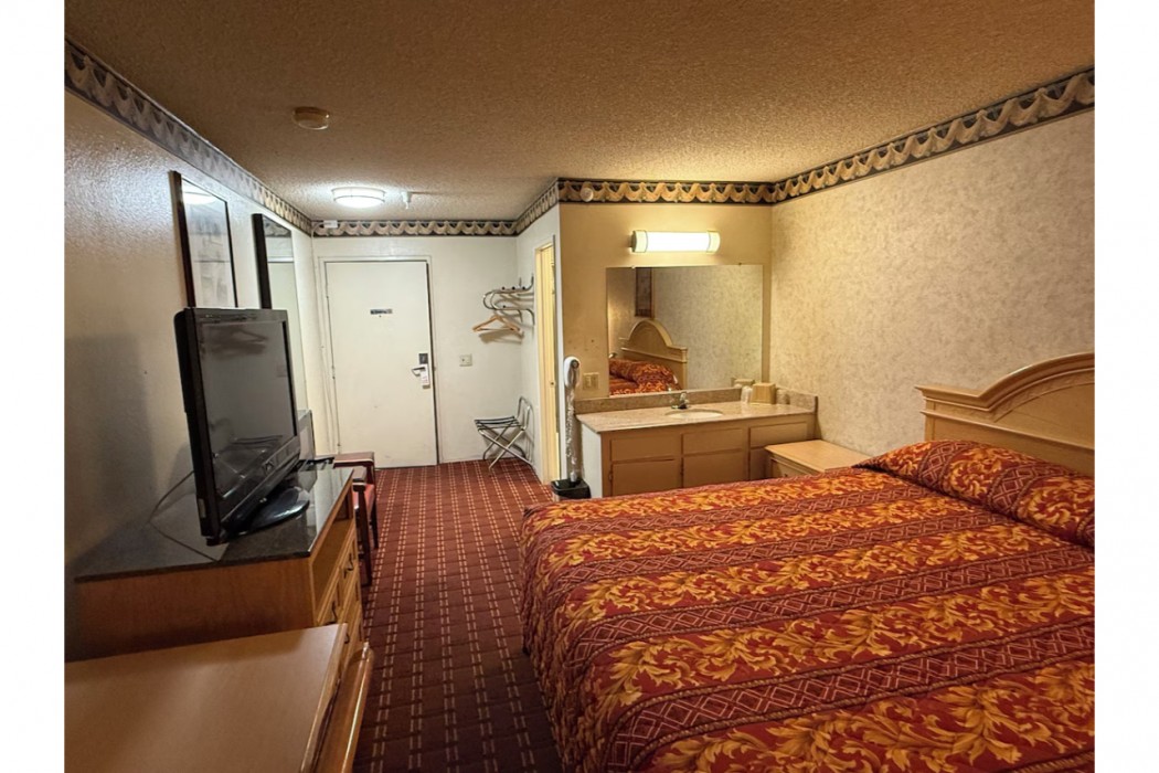 New Budget Inn 16/44