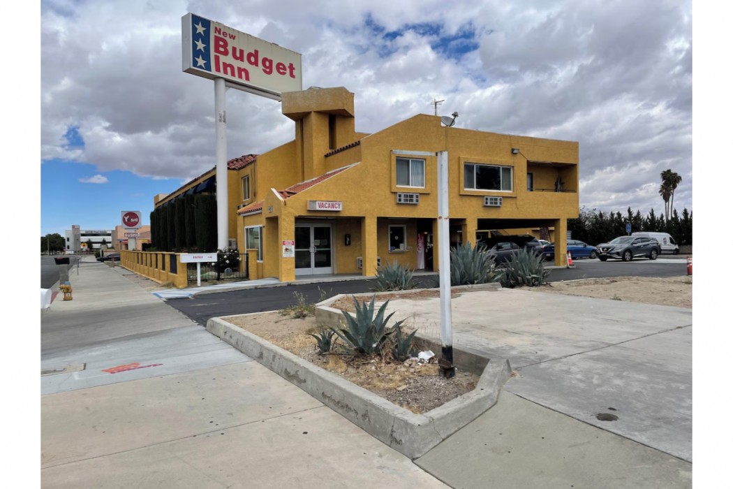 New Budget Inn image