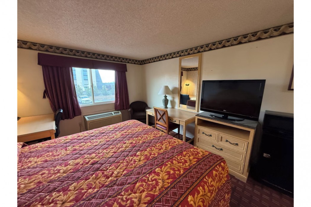 New Budget Inn 11/44