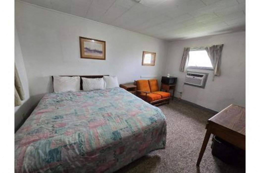 OYO Sandman Inn 10/58