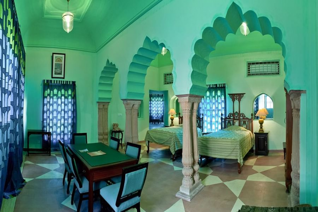 Neemrana’s Tijara Fort-Palace - 19th Century, Alwar 15/54