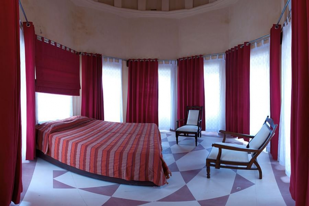 Neemrana’s Tijara Fort-Palace - 19th Century, Alwar 12/54
