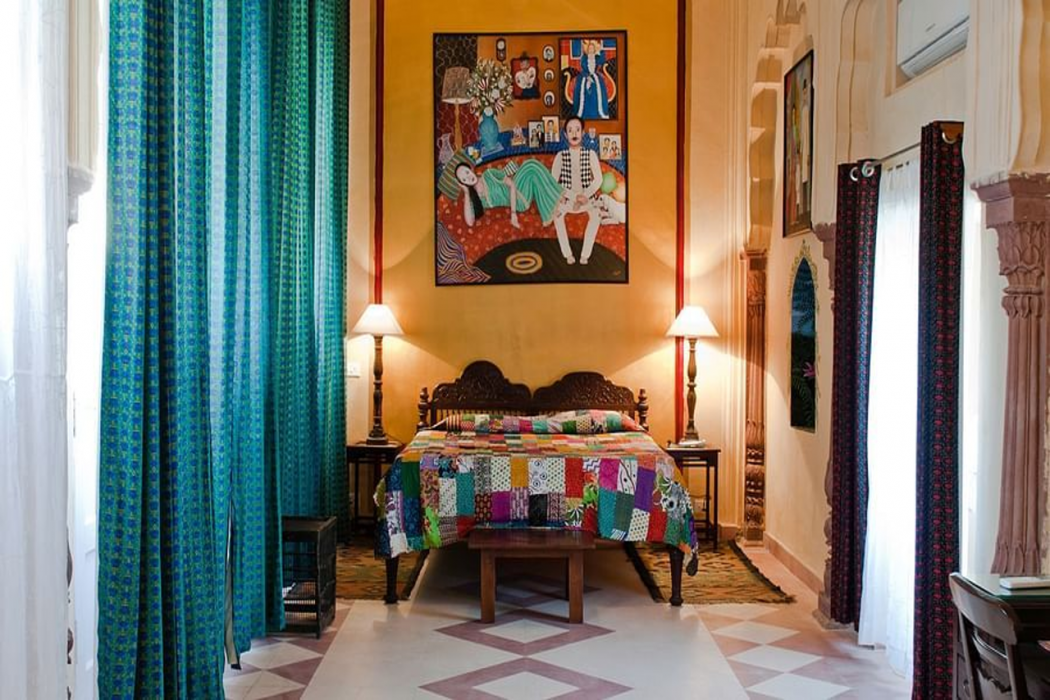 Neemrana’s Tijara Fort-Palace - 19th Century, Alwar 16/54