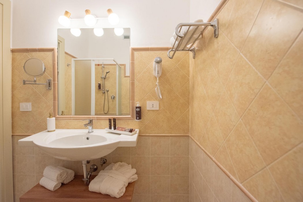 CDS Hotels Ninfe Saracene 73/76